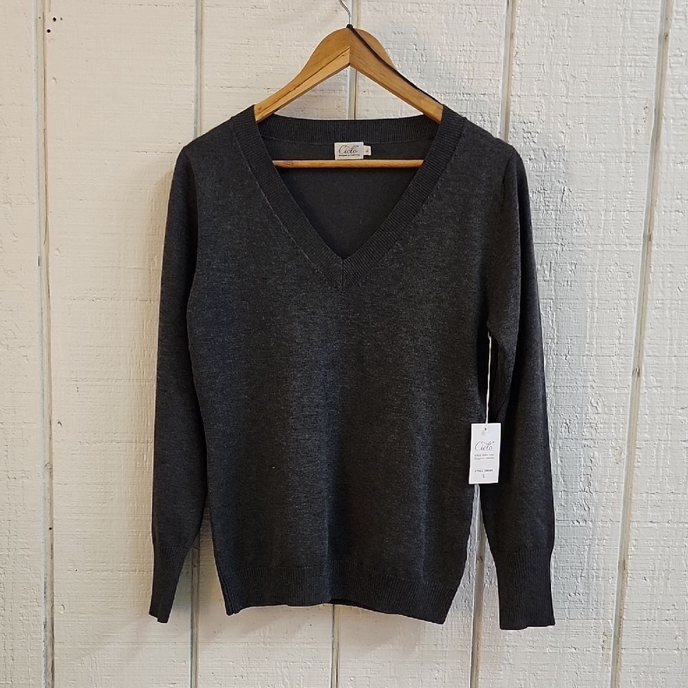 CIELO Women's Charcoal V-Neck Long Sleeve Fall Layering Sweater Soft Large